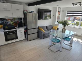 Britannia House - Rowley Regis - 6