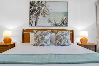 Dreamscape Haven - Your Palm Cove Poolside Paradise - 3