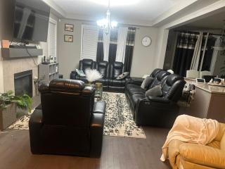 Jaspreet Home - Airdrie - 1