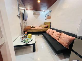 Gavin's Cozy Place Wifi Petfriendly Karaoke Parking - Imus - 9