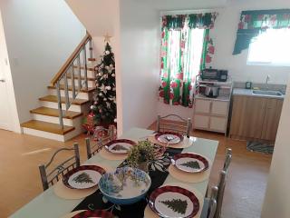 Avida 3-Bedroom Vacation House with Pool - Minuluang - 3