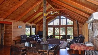 Long Beach Eco - Lodge Is The Perfect Property For Nature Lovers, With An Abundance Of Wildlife Birds, Kangaroos and Emus, As Well As Bush and Sea Views - Coffin Bay - 7