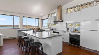 Walshys Shack - Coffin Bay - 6