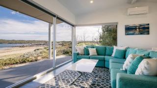 Beachside - Coffin Bay - 0