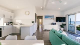 Beachside - 4