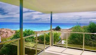 Pet-friendly Beachfront Family Retreat - Mandurah - 2