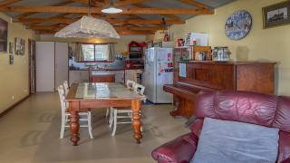 Sunset Ridge Has Direct Access To A Private Beach and Small Jetty - 5