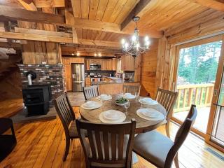 Cozy House 10 Min To Lake George - 6