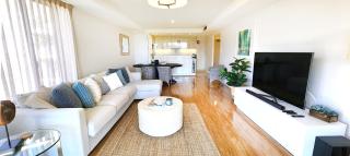 Modern Resort Style Living - Inner City - Sydney - 3