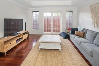 Away By The Bay- beach front- Ducted Heating cooling - 2