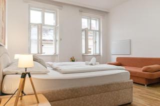 Lovely & Comfortable City Stay- Central Location - 3