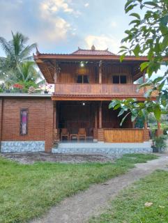Nataqueen Bungalows - Tetebatu - 9