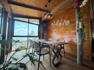 Lan Lay Beach House - 7