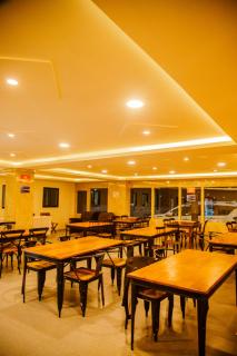 pashupati front hotel - Kathmandu - 9