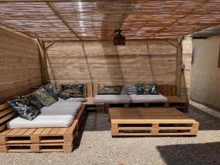 Luxurious Villa in Cazaubon with Swimming Pool - 2