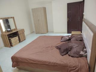 شقة غرفتين وصاله وسط صلاله - Two-bedroom apartment in the center of Salalah - 7