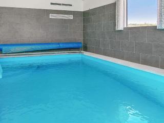 Luxury Retreat with Pool - By Traum Ferienwohnungen - Stege - 5