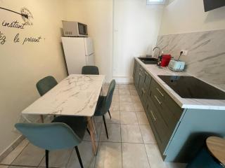 Bleu du Sud Clim 4 personnes Beziers Centre IUT - 8