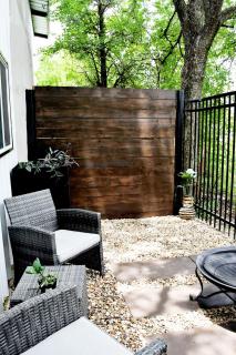 Escape in Bastrop - 8