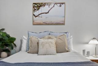 Central & Affordable Stay Near Subiaco Wi-Fi & Parking - 7