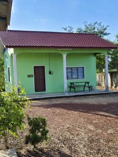 Ria Homestay - 0