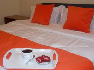 Axis Guest House - Nairobi - 4