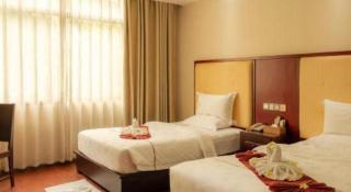 Xishuangbanna Hotel Managed by Xandria Hotel - Luang Prabang - 8
