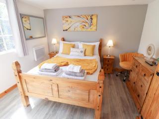 Angel's Retreat - Alford - 0