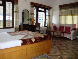 New Summit Guest House - Pokhara - 1