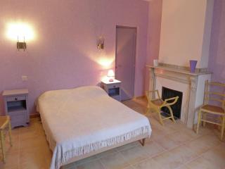 Holiday Home in Montbrun with Pool & Vineyards - 6