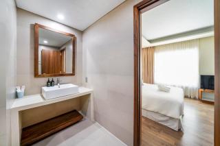 1BR Studio A La Carte Hotel - Free Airport Pick up - 9