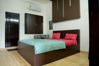 Waterfall Gateway - Athirappilly - 0