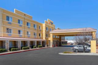 Comfort Inn Albuquerque Airport - 9