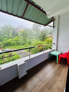 Green Valley Hotel - Lansdowne - 3