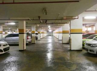 Apartment Kemang View By Roomora - Pekayon Satu - 0