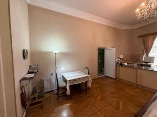 Apartment Mate - 2