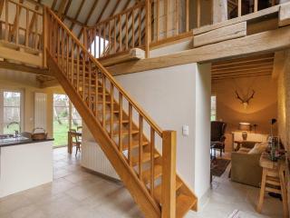 Country House near Monts de Cantal Ski Slopes - Dezéjoul - 1