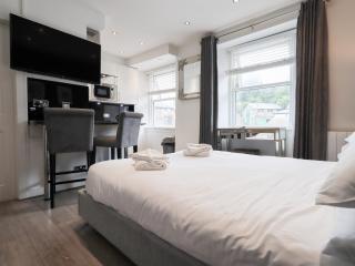 Bowness Central - Windermere - 6