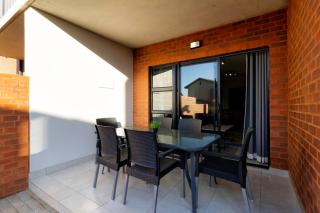 #AlimamaSpaces Thando's Waterfalls Villa - 4