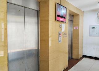 Apartment Kemang View By Roomora - Pekayon Satu - 9