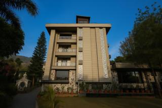 Shahanshahi Adventure Park & Wellness Resort - Dehradun - 0
