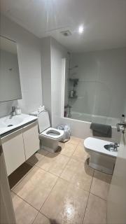 Habitación mediana - Santa Coloma - 2