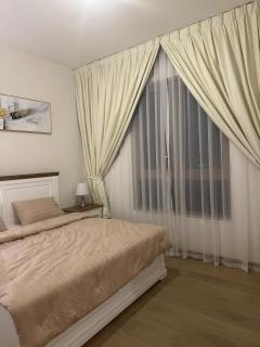 2BR Apartment with full sea view & Burj Khalifa - 8
