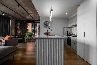 Luxury City Edge Living - Pool, Hot Tub & Free Parking - Melbourne - 9