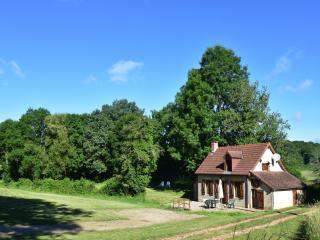 Holiday Home in Isenay near Lake and Forest - 3