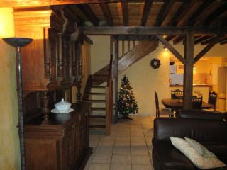 Holiday Home in Isenay near Lake and Forest - 2