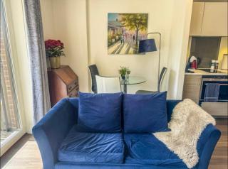 Fruit Tree Serviced Apartment - Cambridge - 1
