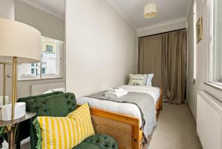 New! Charming 3BR House with Roof Terrace, Zone 1 - Londra - 3