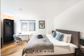 Large Bright 4-Bedroom Flat, heart of Shoreditch, large balcony - 6