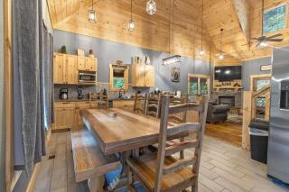 Whispering Whiskey - Sevierville - 1